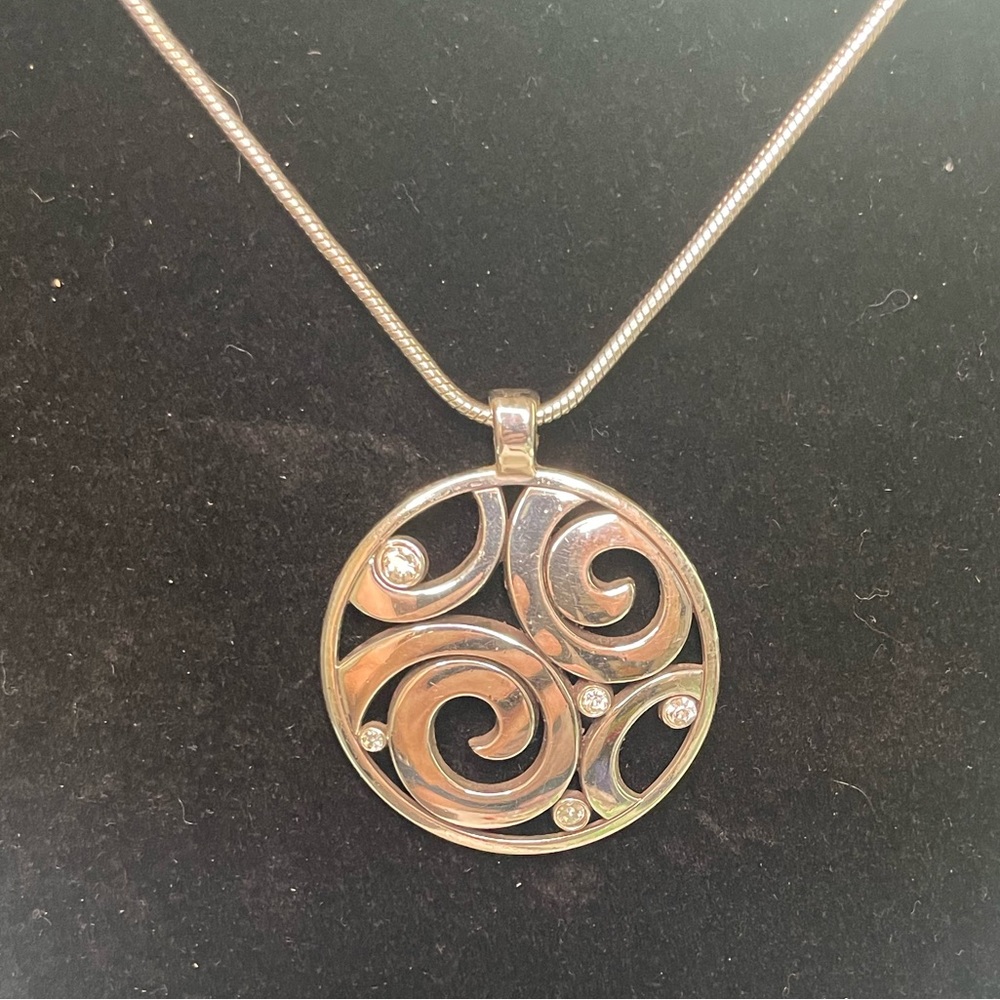 Brighton London Groove Pendant Necklace